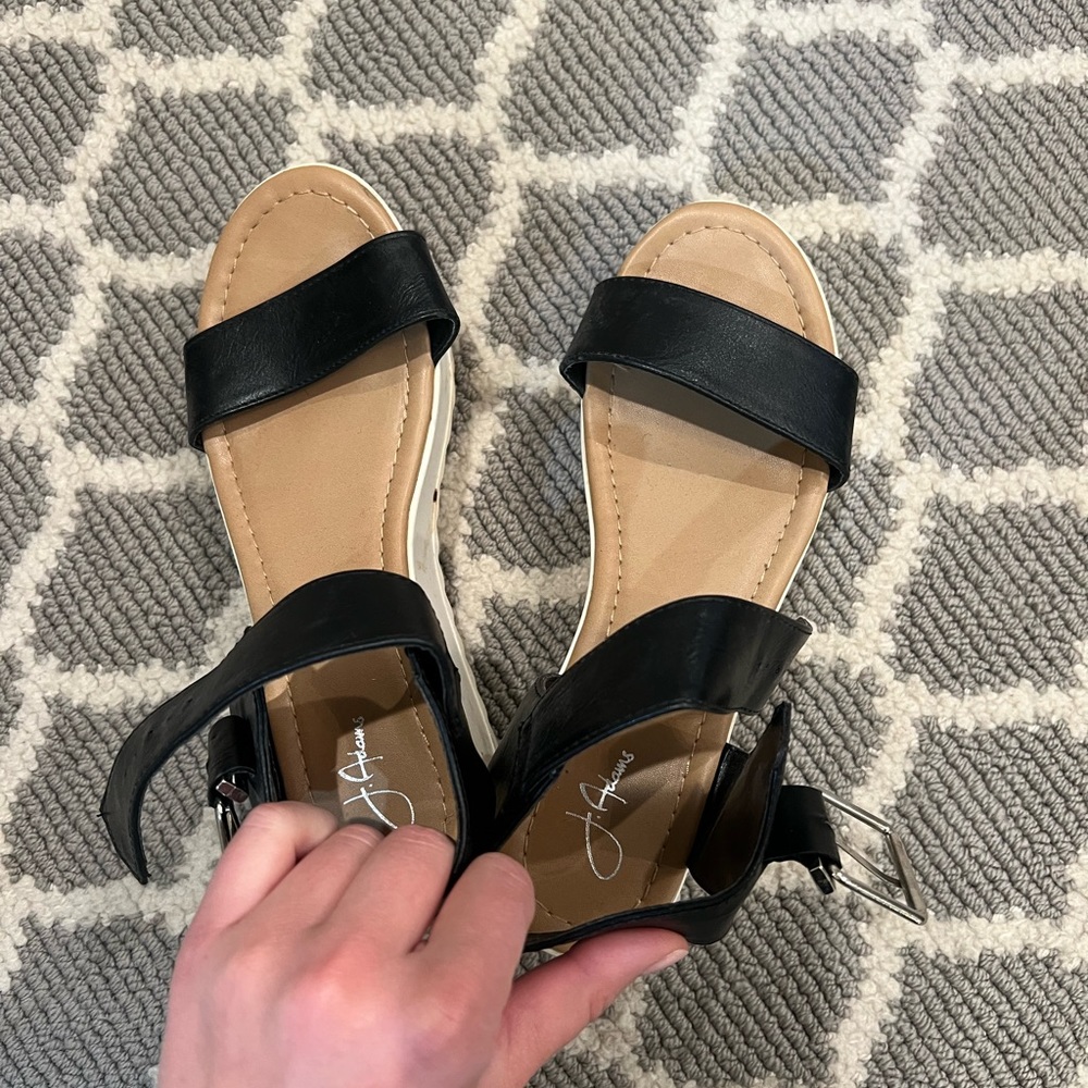 size 7.5 platform heels